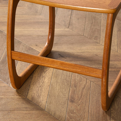 Burlington ネストテーブル