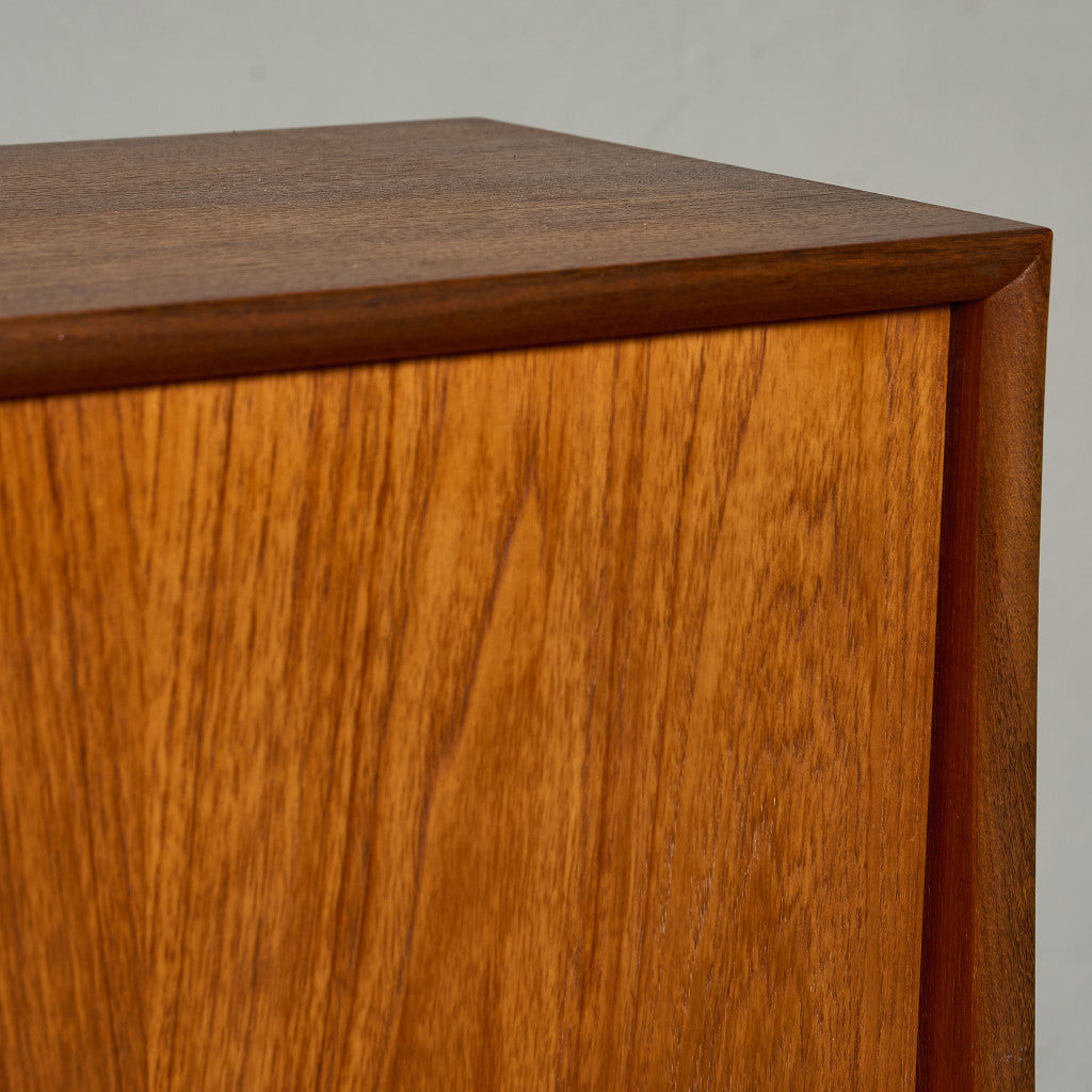 Brasilia ハイサイドボード (4056)