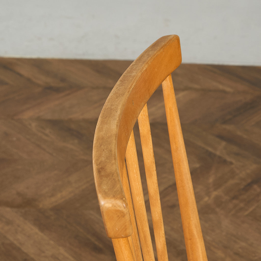 スティックバック ハイバックチェア