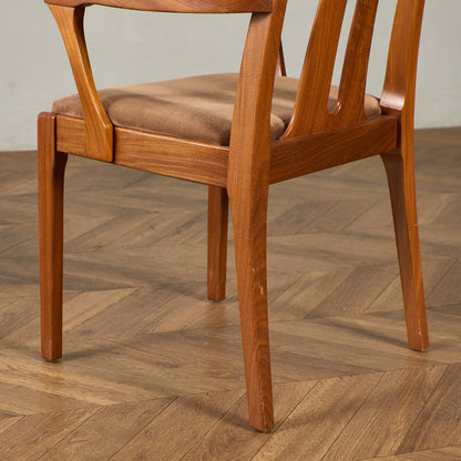 ダイニング アームチェア