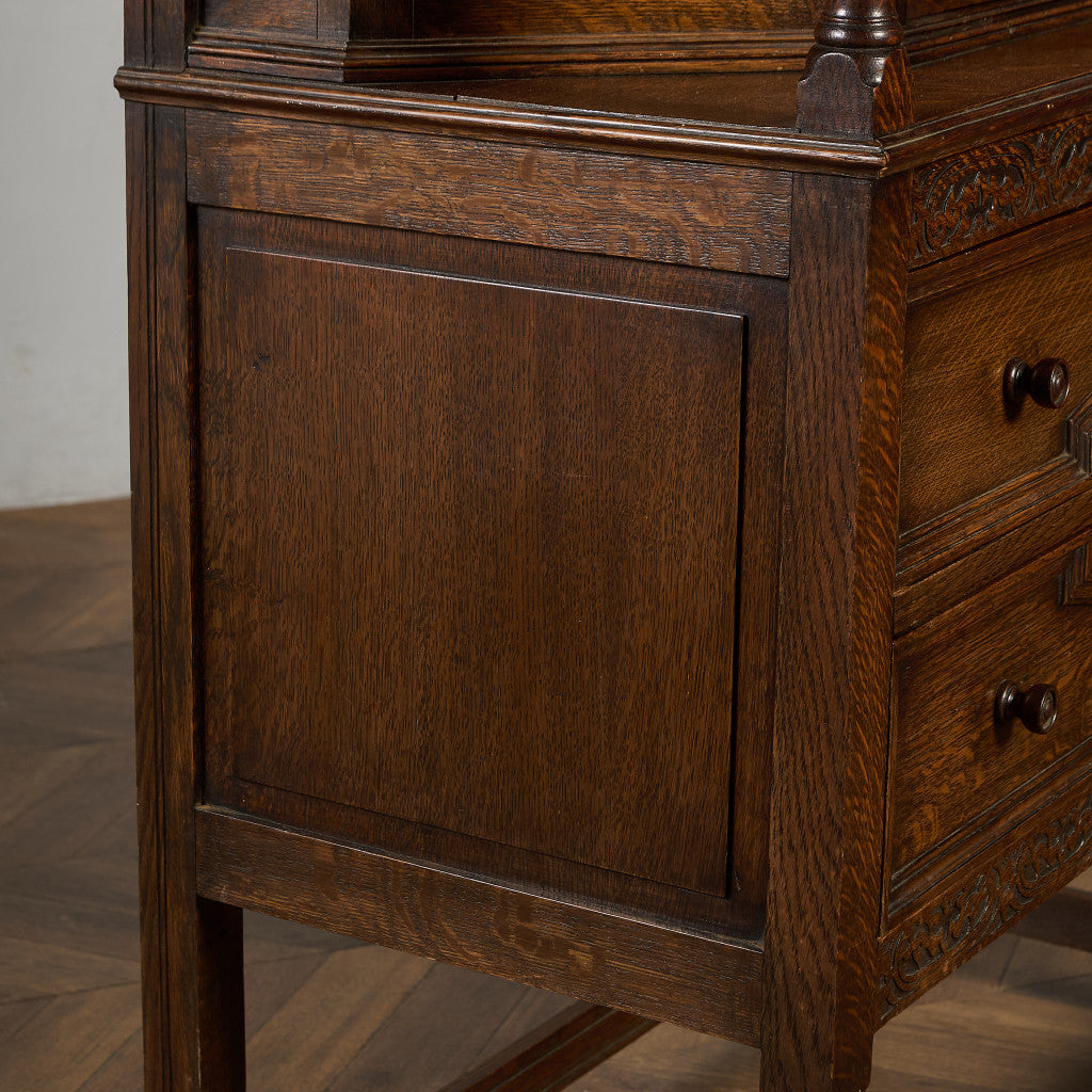 英国 クラシック コートカップボード