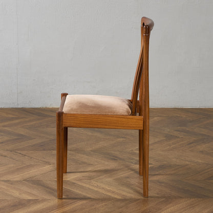 スラットバックチェア