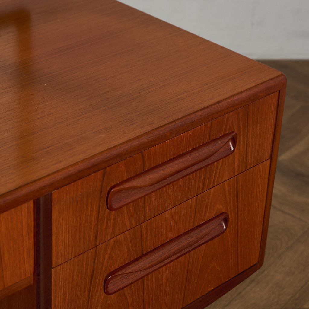 ニューフレスコ ドレッシングデスク (1986)