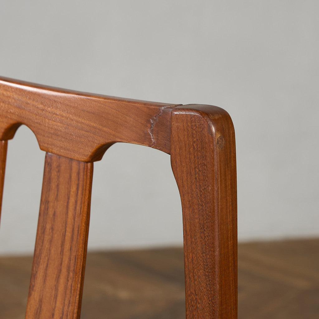 ダイニングチェア