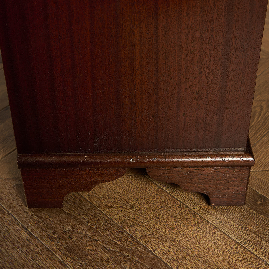 英国 クラシック 4段 サイドチェスト