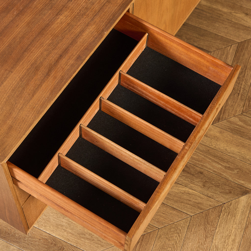 ヴィンテージ サイドボード