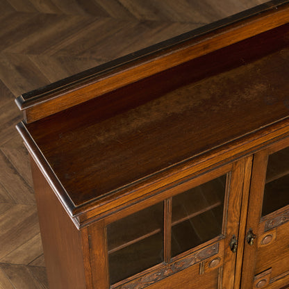 英国 クラシック キャビネット