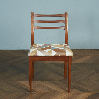 ヴィンテージ ダイニングチェア / 座面張替え済み (LUUM)