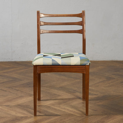 ヴィンテージ ダイニングチェア / 座面張替え済み (LUUM)