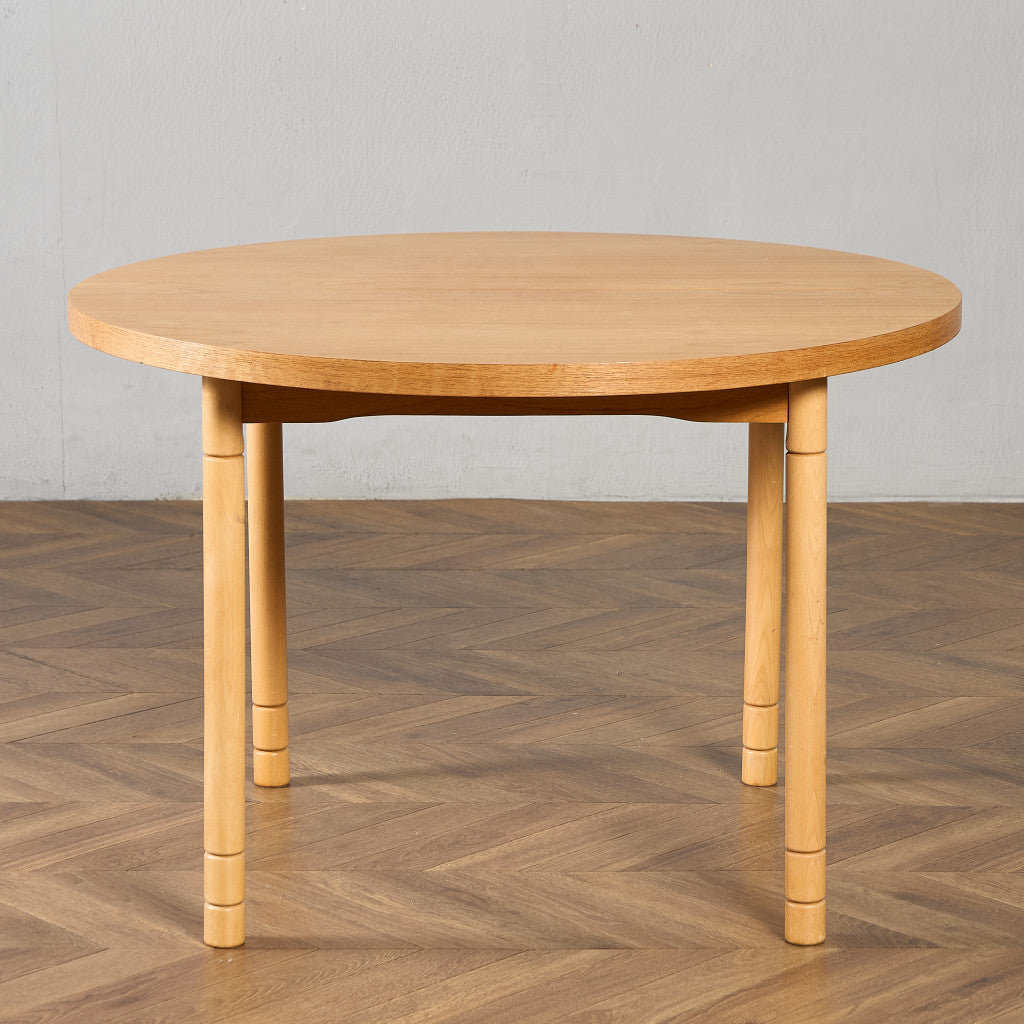 旧東ドイツ ヴィンテージ ラウンド ダイニングテーブル