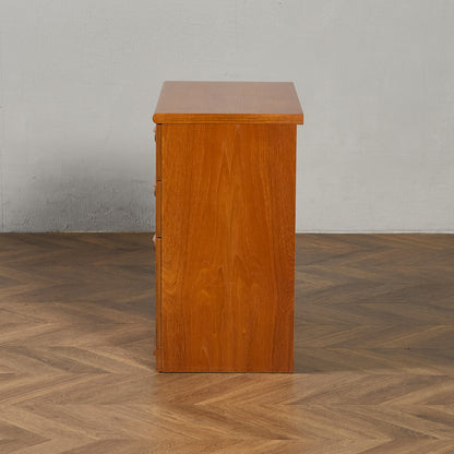 ヴィンテージ 3段チェスト