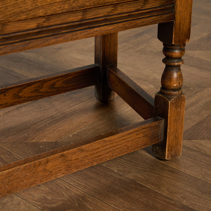 英国 クラシック キャビネット