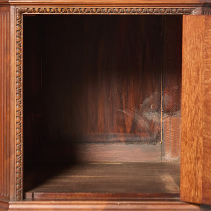 英国 クラシック ウォールナット サイドボード