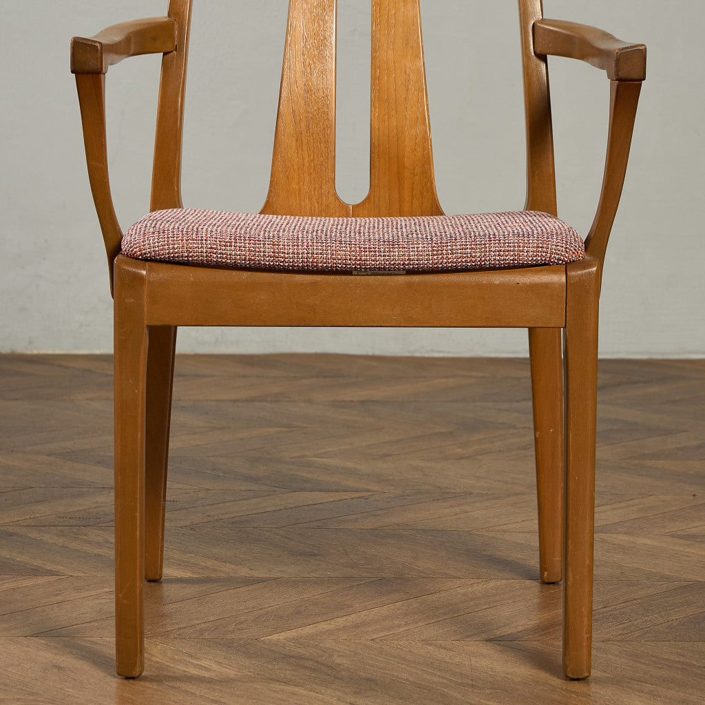 ダイニングアームチェア 座面張替え済み