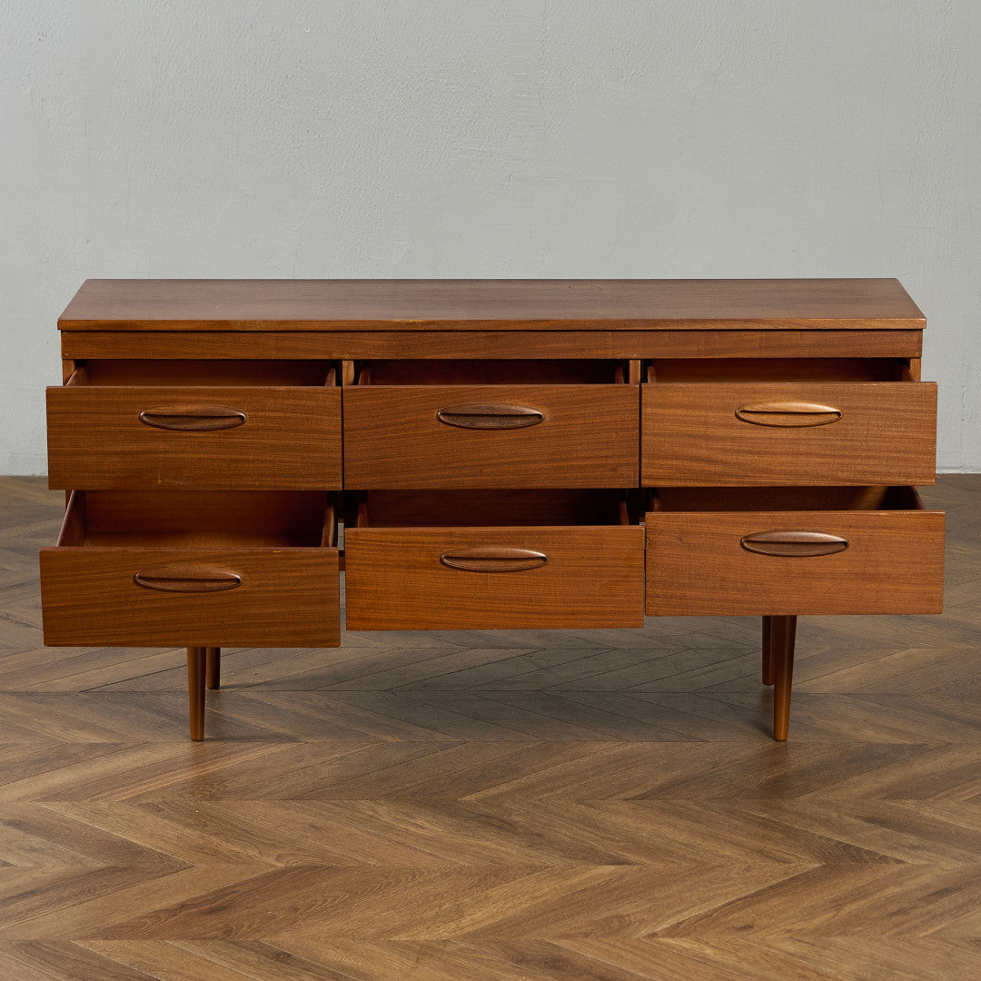 ホームウォージー ギャランティード ファニチャー Homeworthy guaranteed furniture ヴィンテージ サイドボード #89567