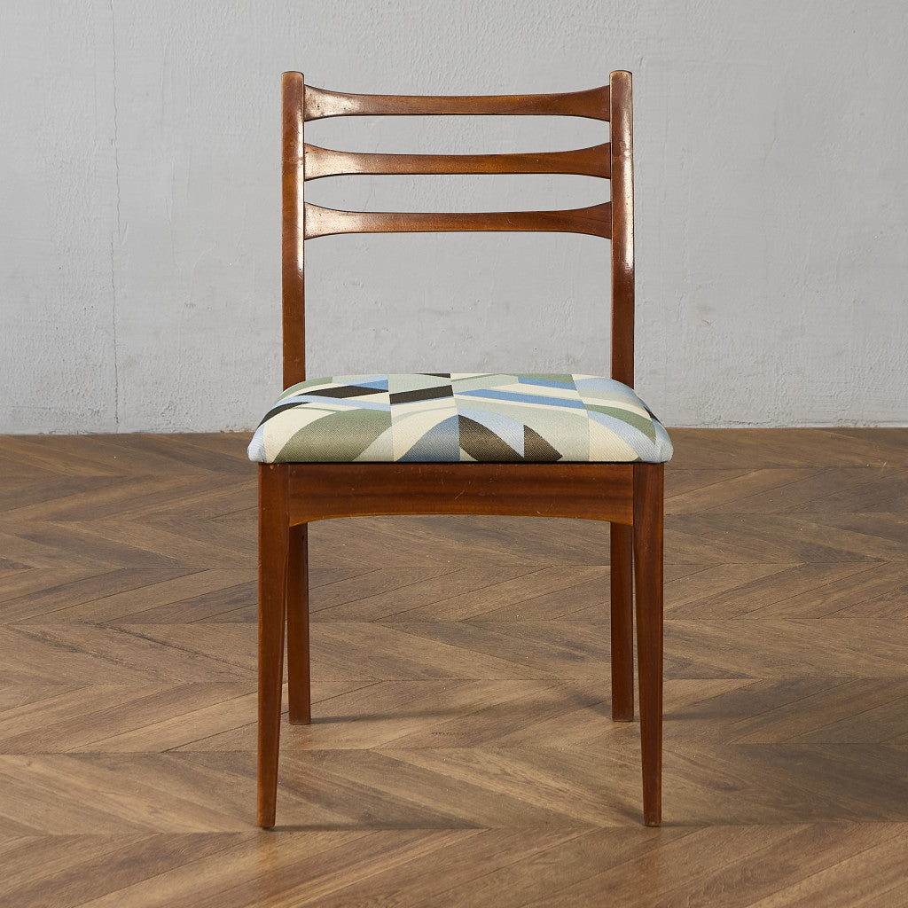 ヴィンテージ ダイニングチェア / 座面張替え済み (LUUM)