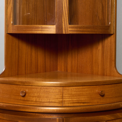 ネイサン Nathan 十字扉 ヴィンテージ トール コーナーキャビネット #95517