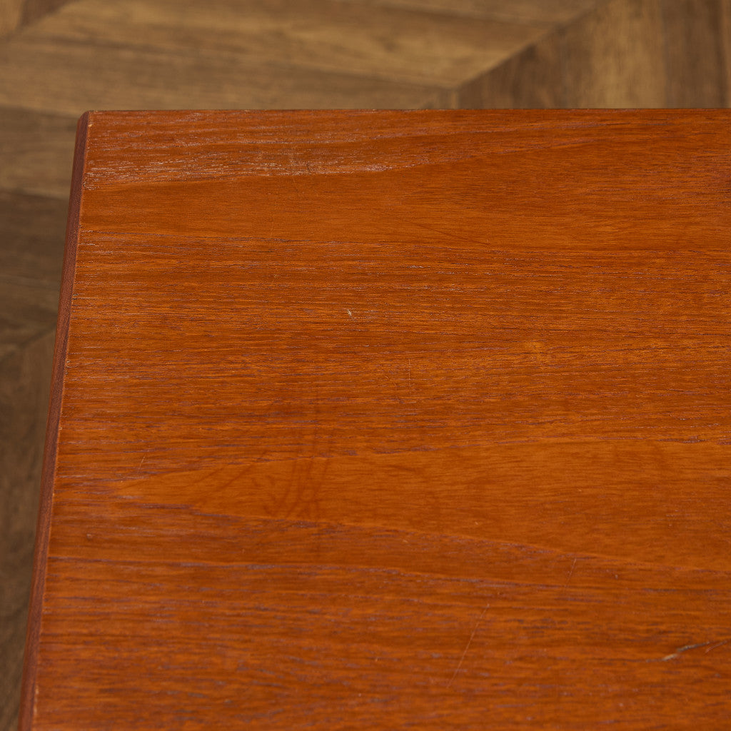 Fresco ナイトテーブル