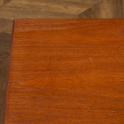 Fresco ナイトテーブル