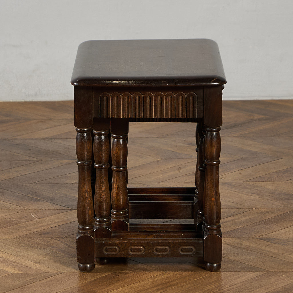 Priory オーク材 ネストテーブル