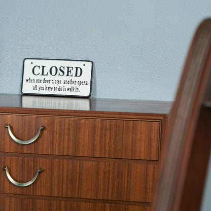 OPEN&CLOSED アイアンプレート