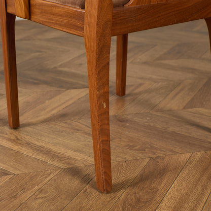 ダイニング アームチェア