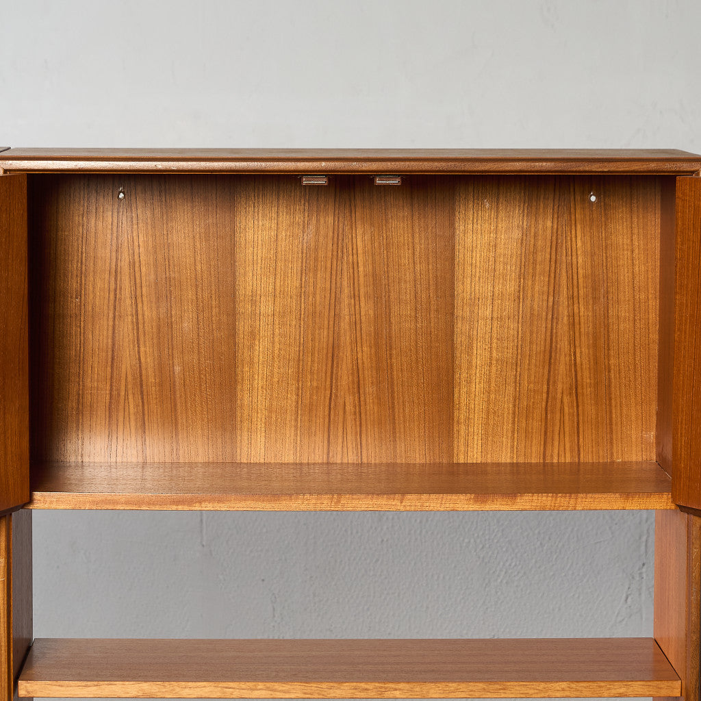 Form FIVE 2列型 ウォールユニット