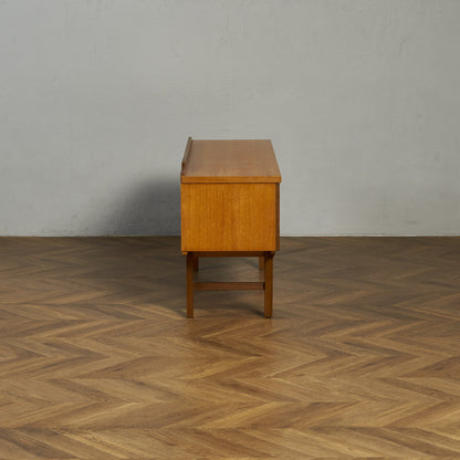 ヴィンテージ サイドボード