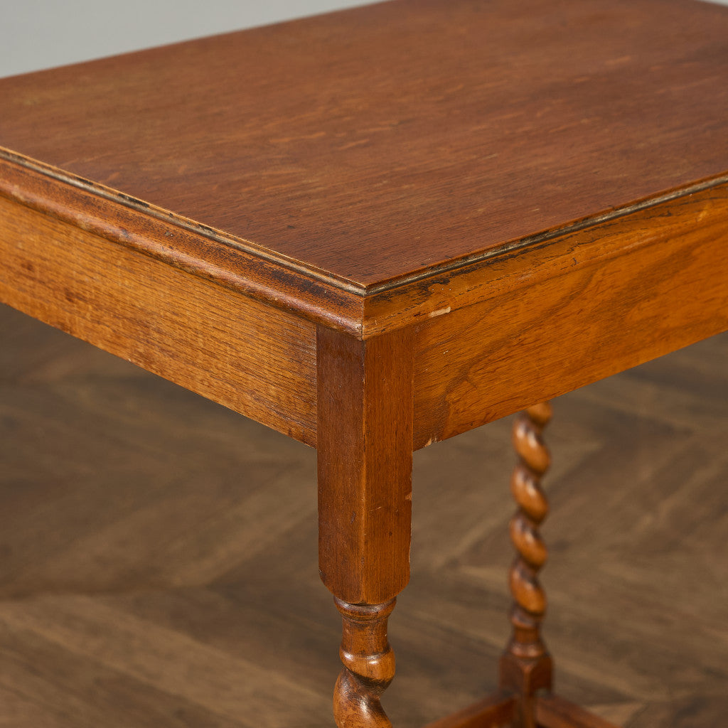 英国 クラシック バーリーシュガー ツイストレッグ サイドテーブル