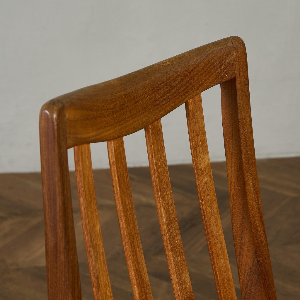 スラットバックチェア (4540)