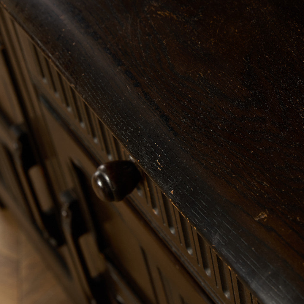 英国 クラシック コートカップボード