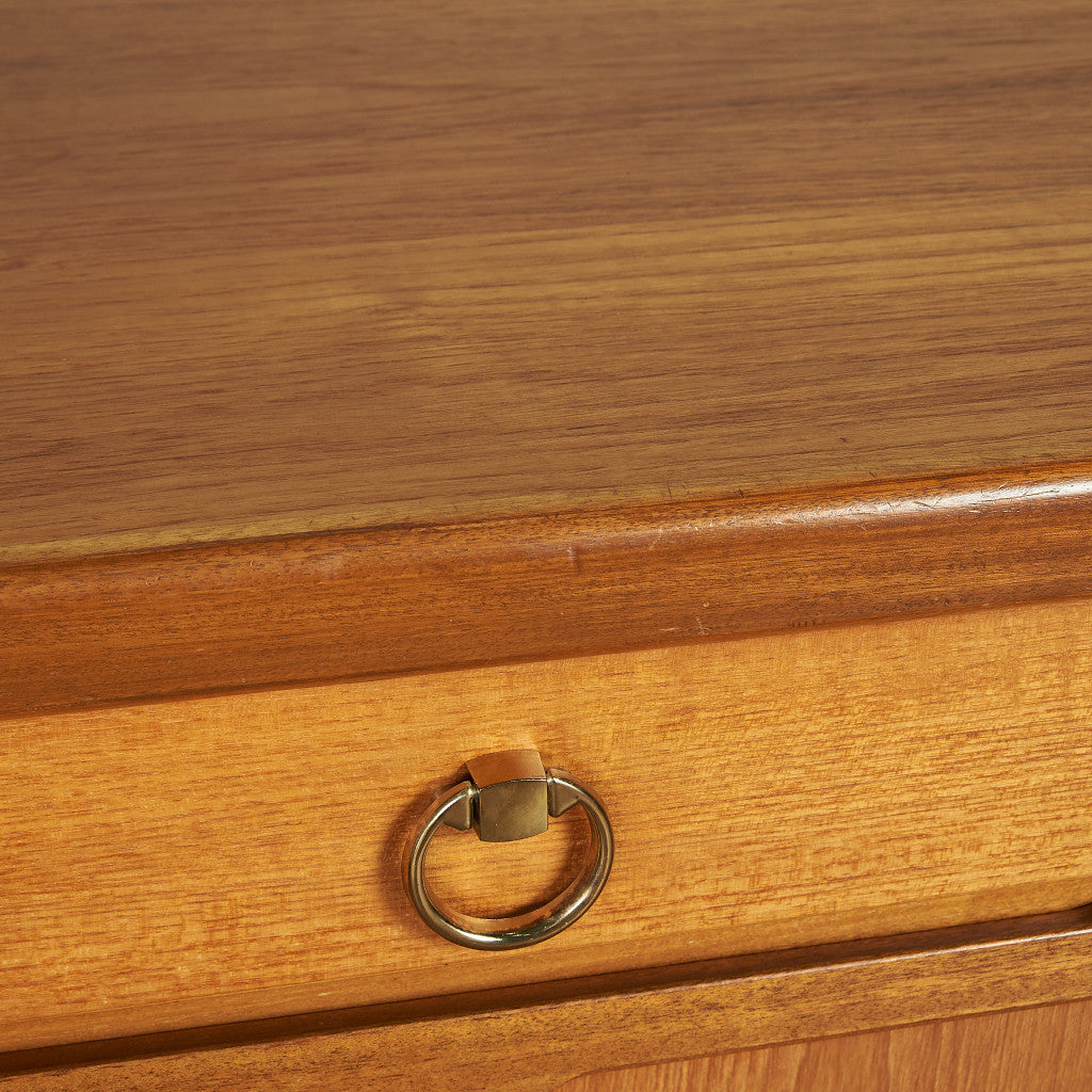 十字扉 ヴィンテージ サイドボード