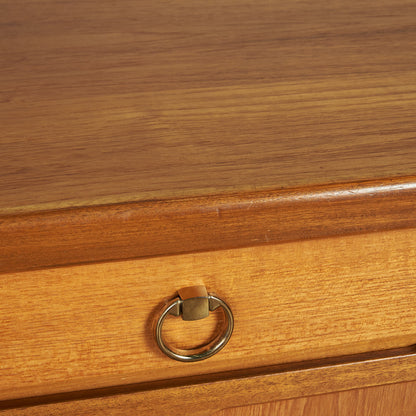 十字扉 ヴィンテージ サイドボード