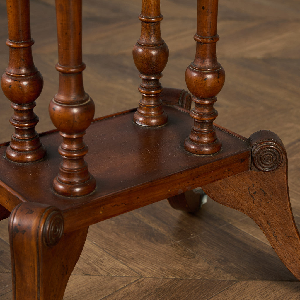 サイドテーブル