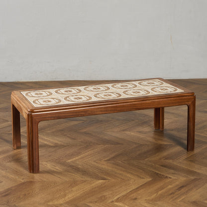 タイルトップ コーヒーテーブル