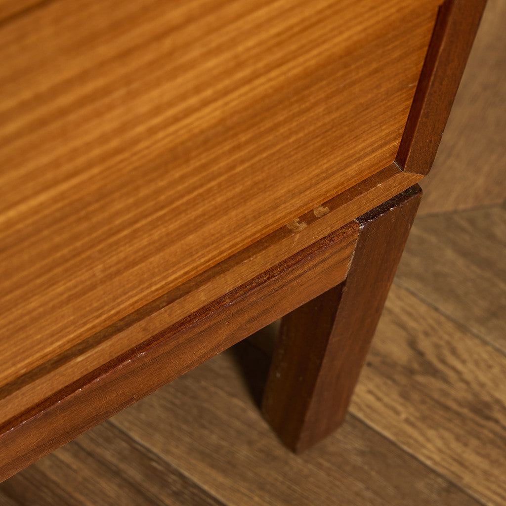 イギリス ヴィンテージ サイドボード