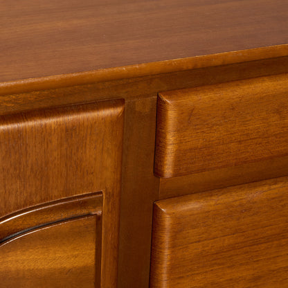 イギリスヴィンテージ サイドボード