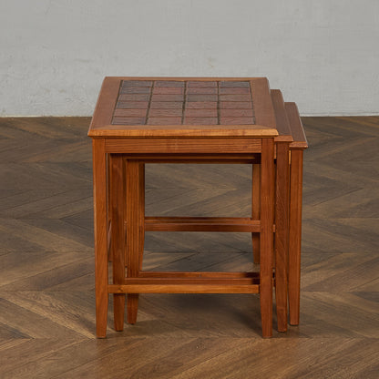 デンマーク タイルトップ ネストテーブル