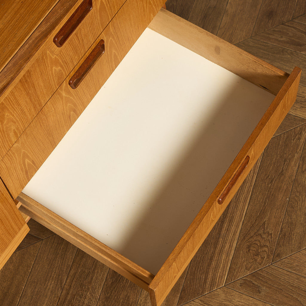 英国 ヴィンテージ ハイサイドボード ハイボード