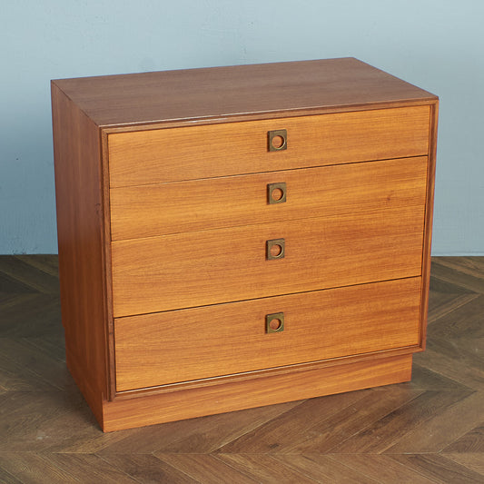 Form FIVE ヴィンテージ 4段チェスト