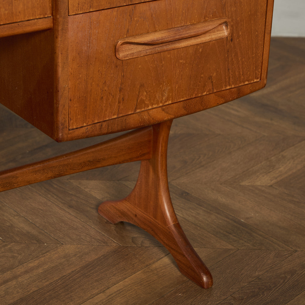 ニューフレスコ ドレッシングデスク (1986)