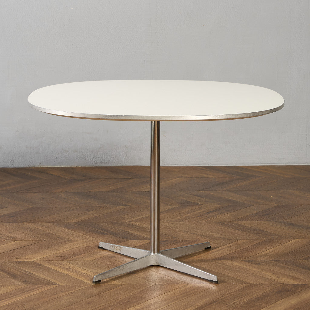フリッツハンセン A603 スーパー円テーブル スーパー円テーブル A603 W100×D100cmFRITZ HANSEN（フリッツ