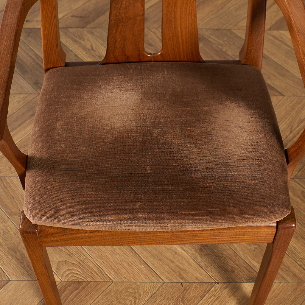 ダイニング アームチェア