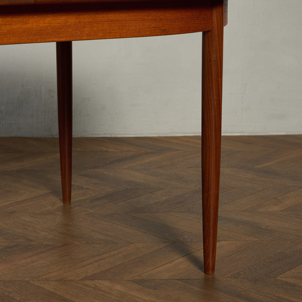 ヴィンテージ エクステンション オーバルダイニングテーブル