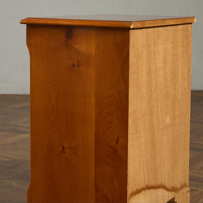 英国 クラシック サイドチェスト