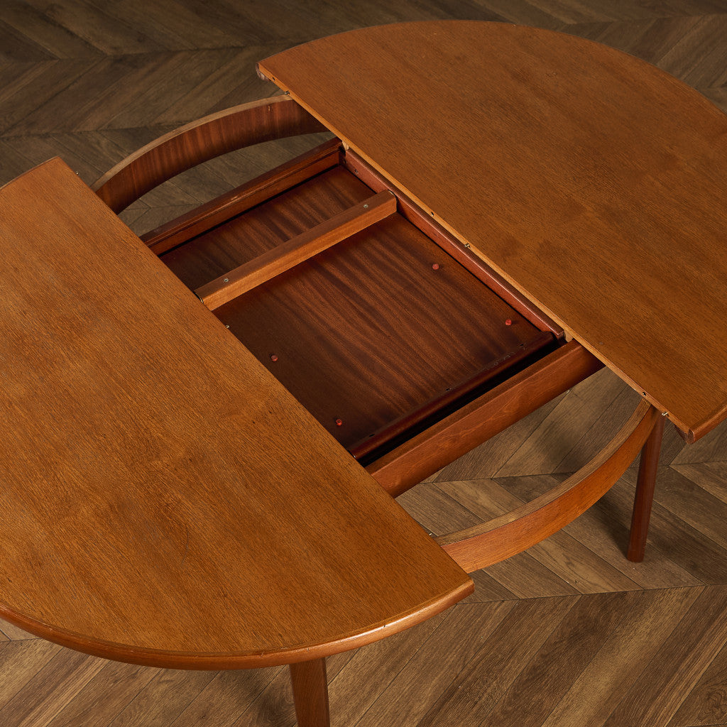 エリオッツ・オブ・ニューべリー Elliotts Of Newbury ヴィンテージ エクステンション ラウンド ダイニングテーブル #98394