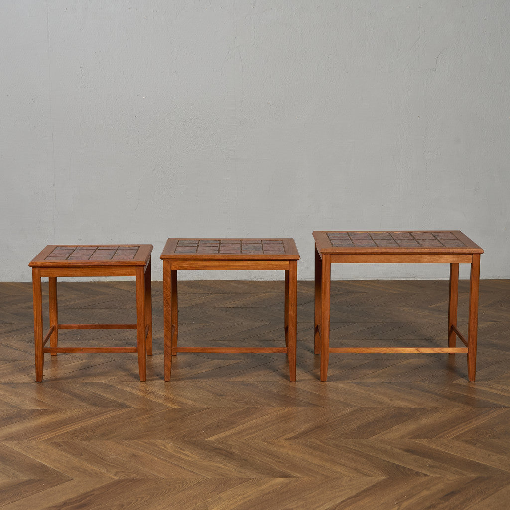 デンマーク タイルトップ ネストテーブル