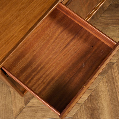 ヴィンテージ サイドボード カップボード