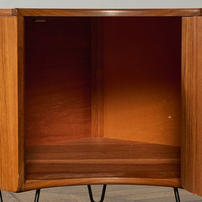 Fresco コーナーキャビネット 3点セット カスタム アイアン ヘアピンレッグ