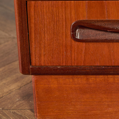 Fresco ナイトテーブル